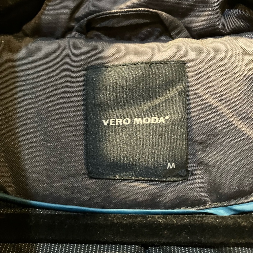 Vero Moda jacket - Picture 4 of 8